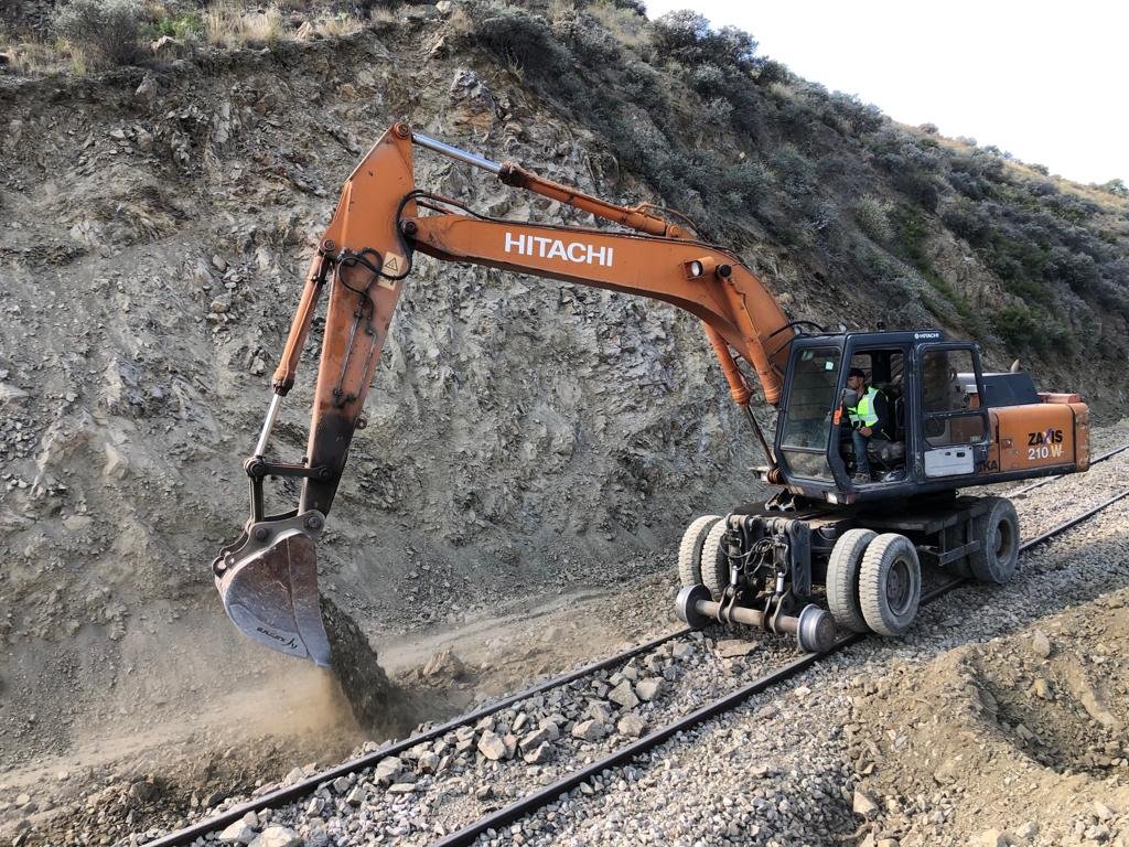 Lastikli Ekskavatör